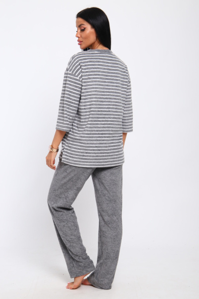 45ad5b7b-4dfe-44dc-bf3a-a62a0039f8df